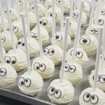 Múmia cake pop